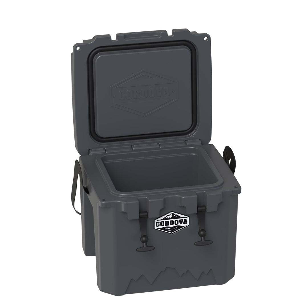 MasterCraft 25 qt Basecamp Class™ Hard Cooler