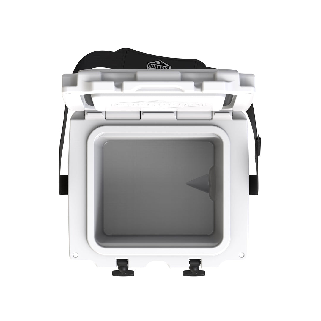 MasterCraft 25 qt Basecamp Class™ Hard Cooler